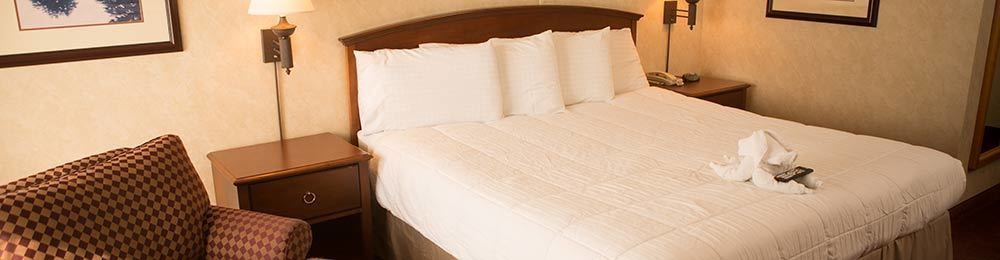 Crossroads Hotel And Huron Event Center Bagian luar foto
