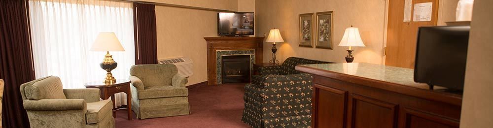 Crossroads Hotel And Huron Event Center Bagian luar foto